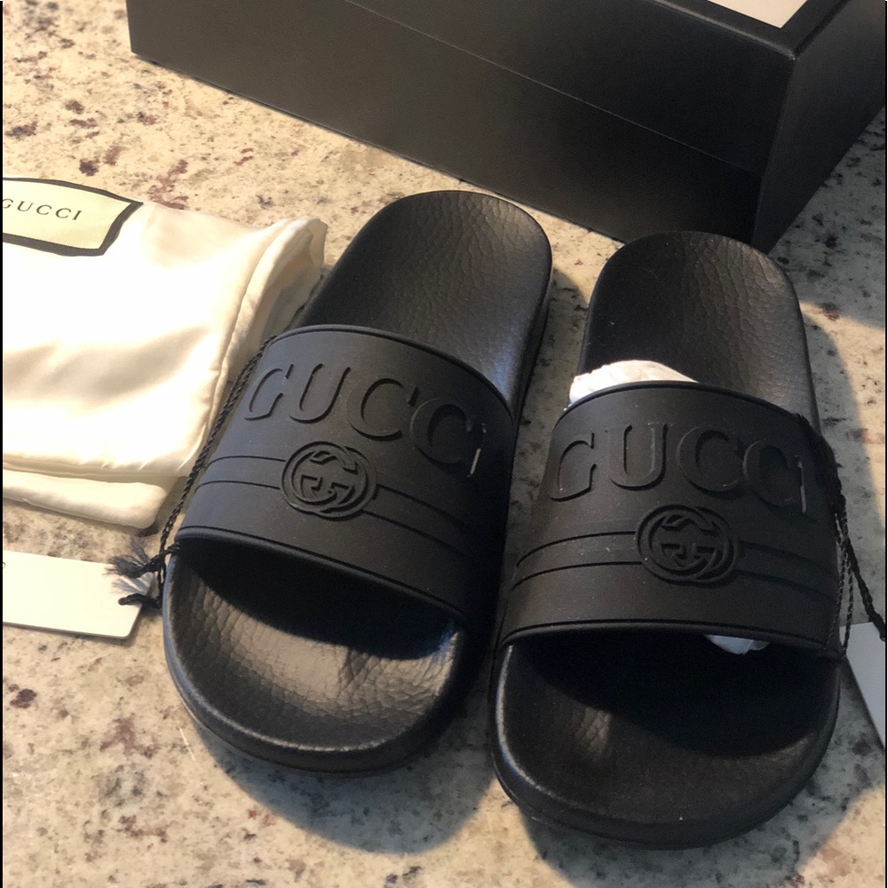 Gucci Slides unisex